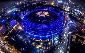 Hotel Sahara Star